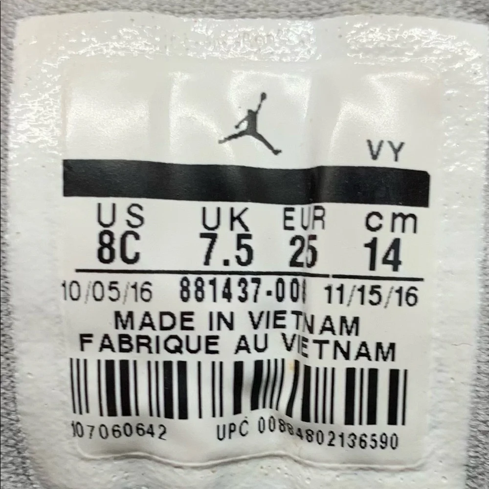 NIKE Air Jordan 1 Flight 5 Premium Wolf Grey Athletic Shoe 881437-008 Kids Sz 8C - Picture 10 of 10